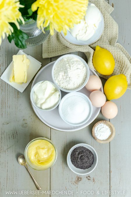 Zutaten für Zitronen-Cupcakes mit Lemoncurd und Mohn Rezept